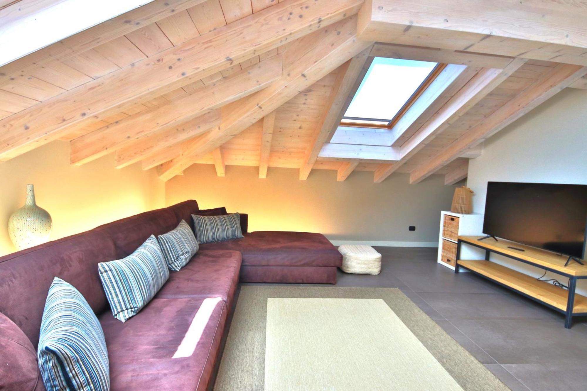 Appartement Liszt Attic By Klabhouse à Bellagio Extérieur photo