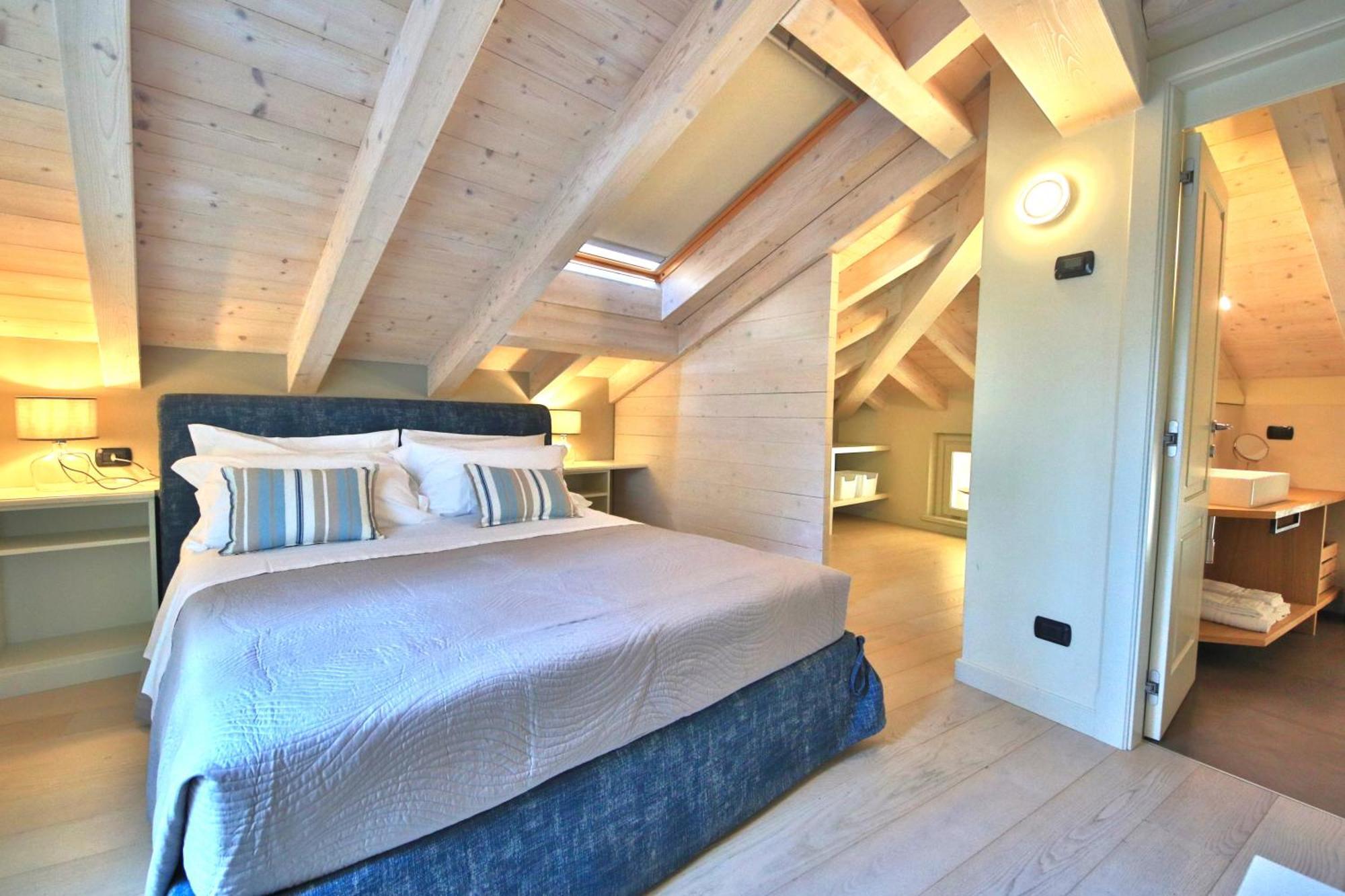 Appartement Liszt Attic By Klabhouse à Bellagio Extérieur photo