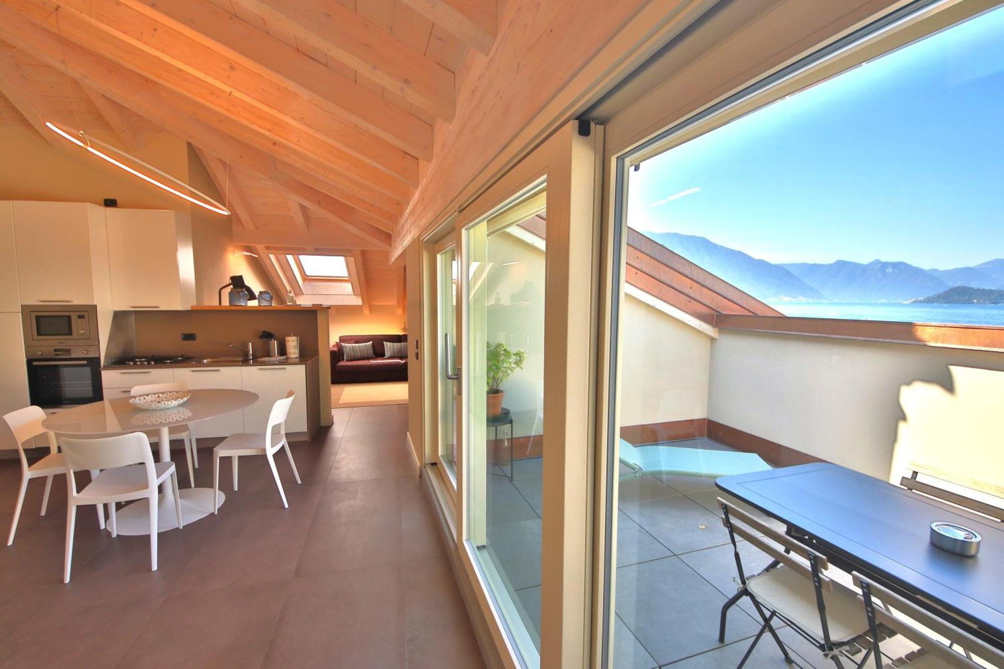 Appartement Liszt Attic By Klabhouse à Bellagio Extérieur photo